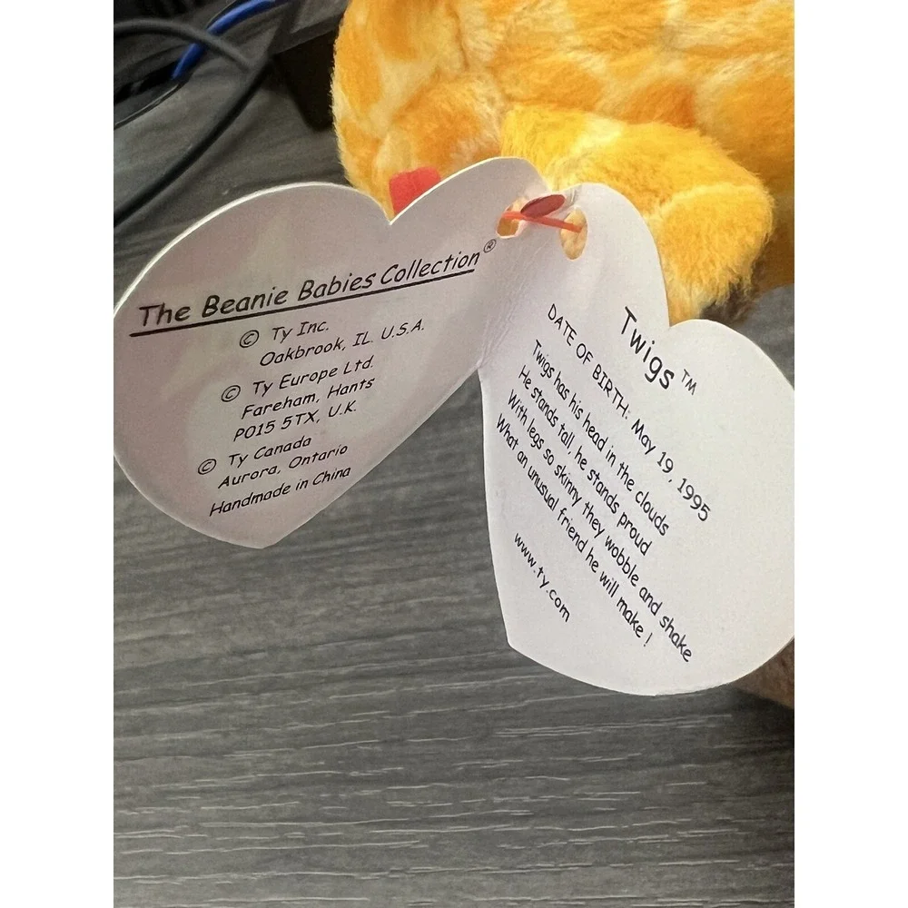May 19,‎ 1995 Ty Original Beanie Babies TWIGS The Giraffe PVC PELLETS With Tags